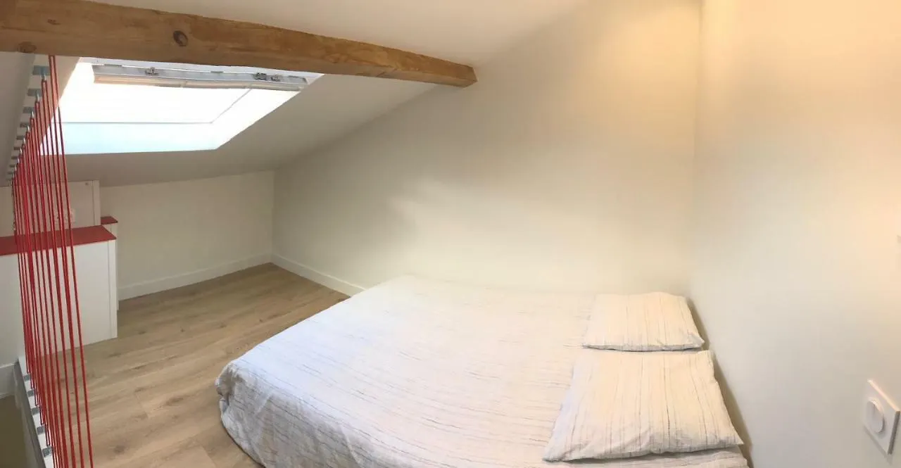 F2 Chambre En Duplex Saint-Raphael  0*, Saint-Raphael (Var) France